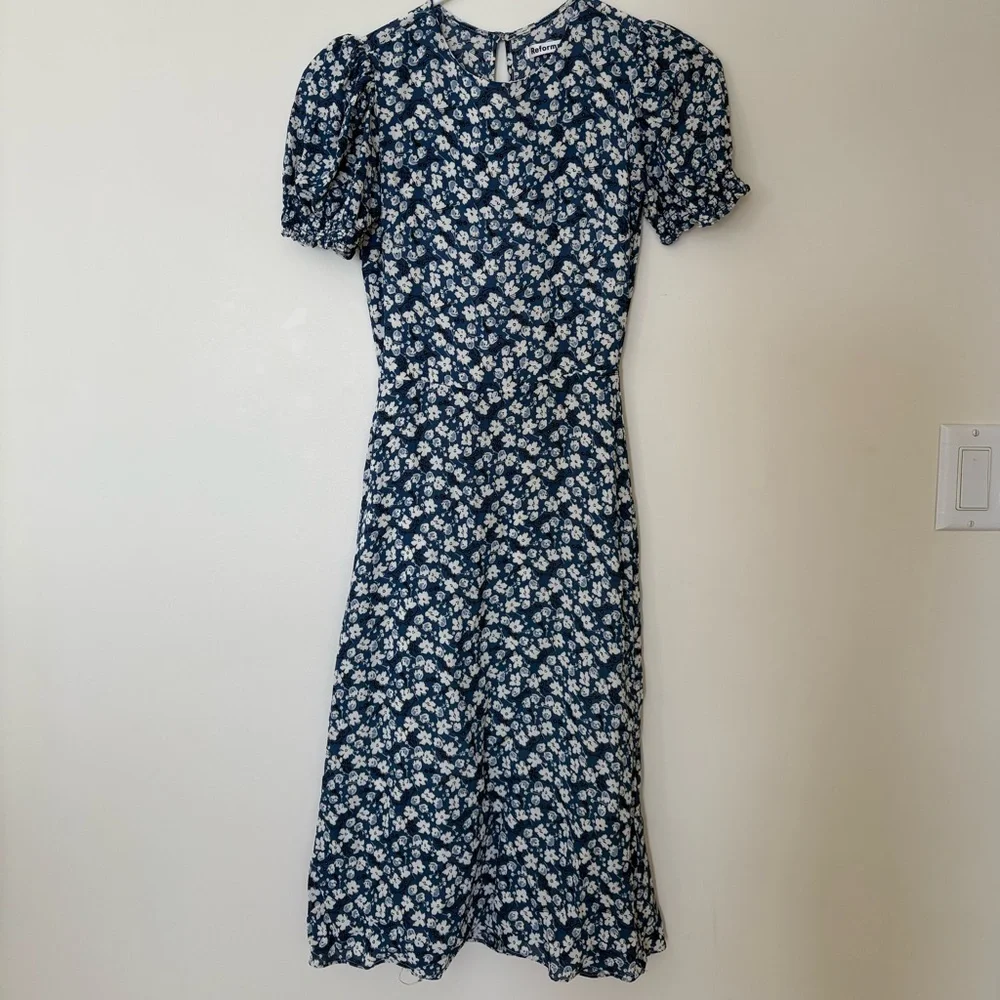 Reformation dress - Picture 2 of 5